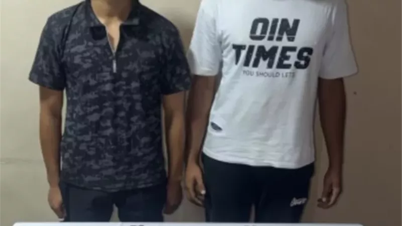 الأمن يضبط شقيقين ظهرا في فيديو بلطجة وأسلحة بيضاء بمركز قطور