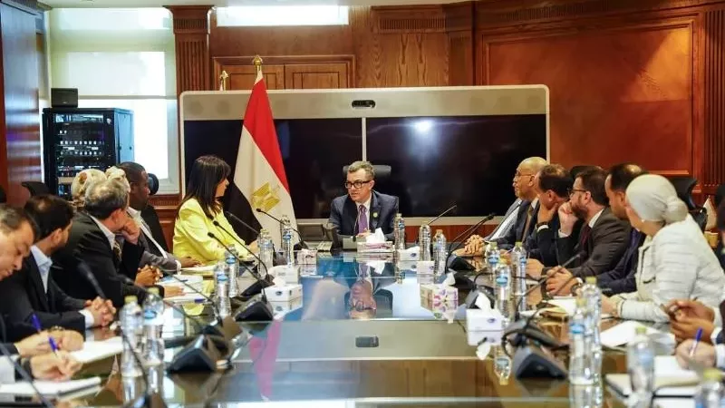 وزيرالتخطيط يترأس اجتماعا لبحث استعدادات المهرجان الدولي لريادةالأعمال