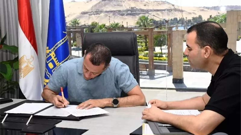 محافظ أسوان يعتمد قواعد تنسيق القبول للعام الدراسى 2026/2027