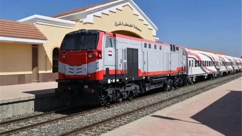 4 رحلات قطار يوميًا بين القنطرة شرق وبئر العبد بالعربات «تحيا مصر