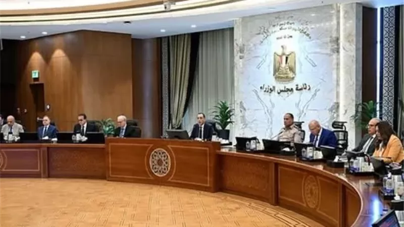 مدبولي يهنئ الرئيس السيسي والشعب المصري بذكرى ثورة 30 يونيو