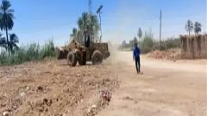 رفع400طن مخلفات واسترداد8 قراريط من أملاك الدولة بأولاد عمرو بقنا