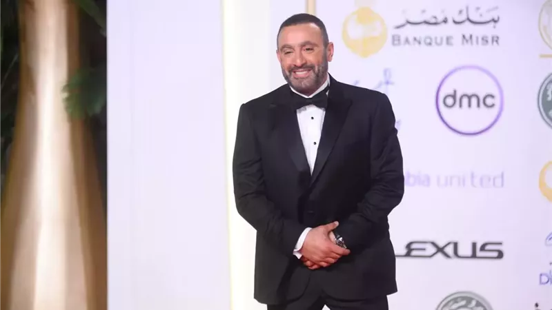رد أحمد السقا على مى عمر بعد تهنئته على فيلم 