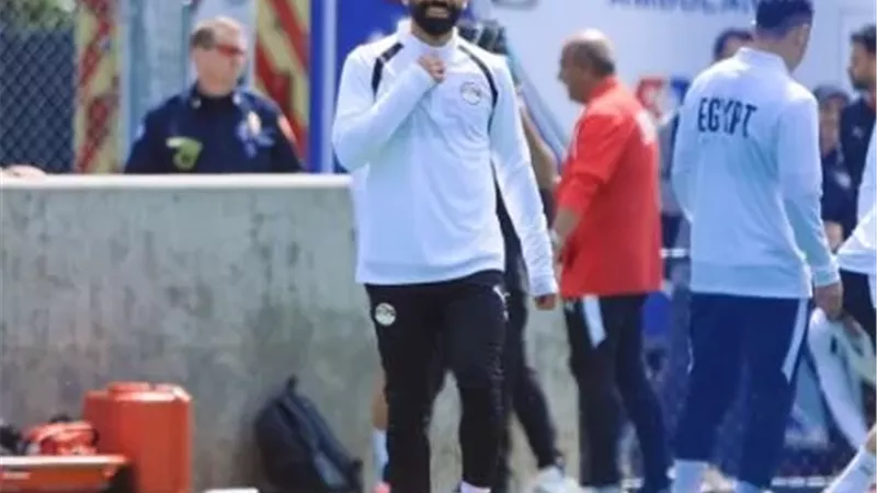 الإصابة تطارد محمد صلاح قبل مباراة مصر وأستراليا