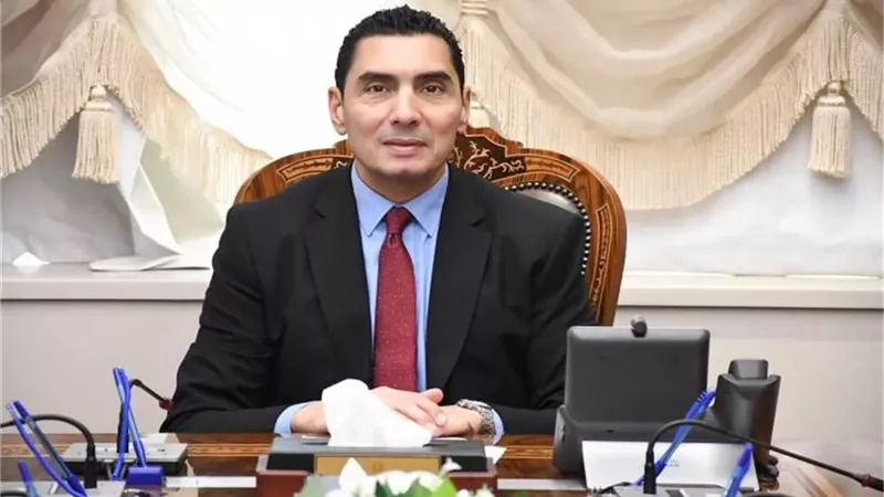 وزير الرياضة: سيتم تكريم حسام حسن وتحسين عقده بعد كأس العالم