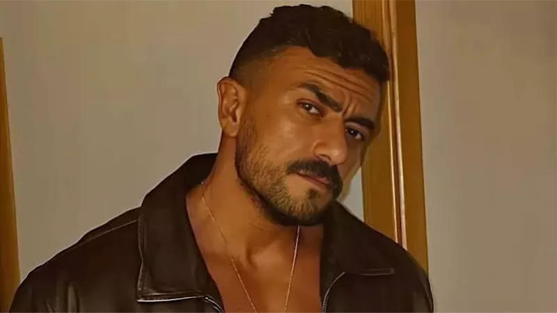 أحمد العوضي يعلن عن مسابقة لجمهوره احتفالًا بتأهل منتخب مصر