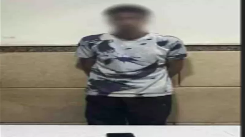 سقوط المتهم بإدارة صفحة لبيع الأسلحة والترويج لها بمقابل مادي