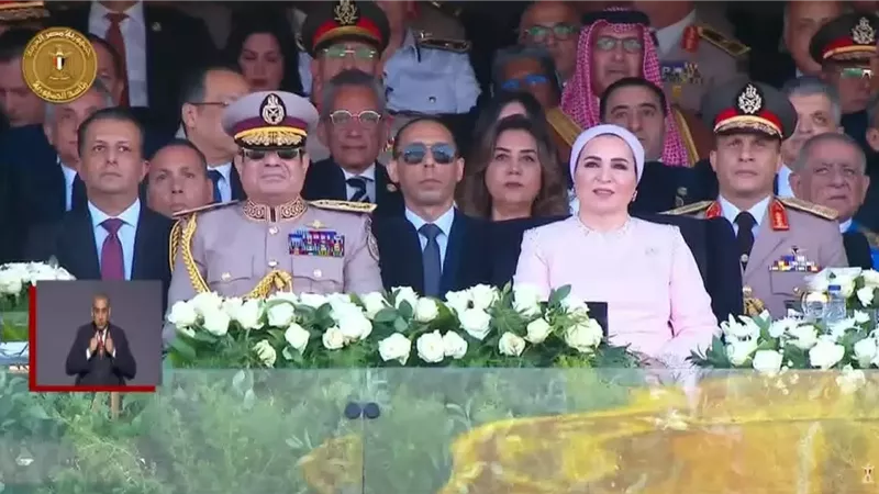 الرئيس السيسي يفتتح رسميًا مقر القيادة الإستراتيجية بالعاصمة الجديدة