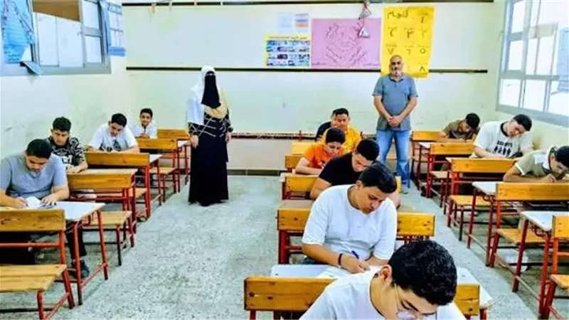 حالة من الارتياح بين طلاب الثانوية العامة بالدقهلية