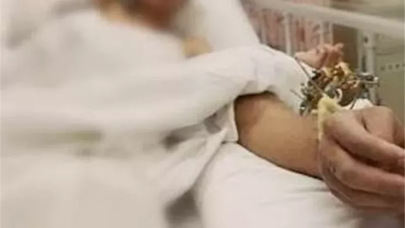 خرج ليعمل .. وعاد جريحاً