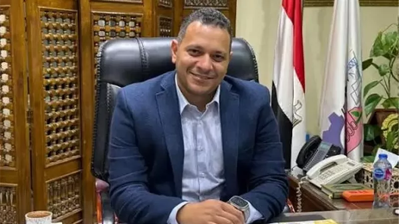جهاز السادات يشن حملة مكبرة لإزالة الكرفانات وعربات المأكولات