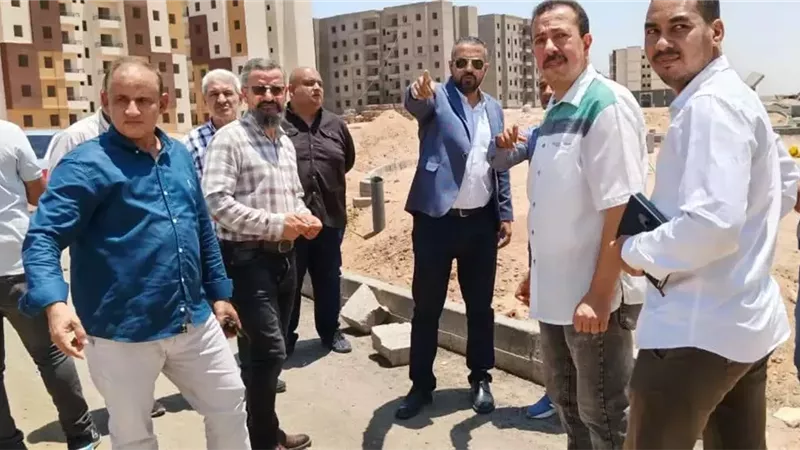 رئيس جهاز العبور الجديدة يتابع مشروعات الإسكان والخدمات