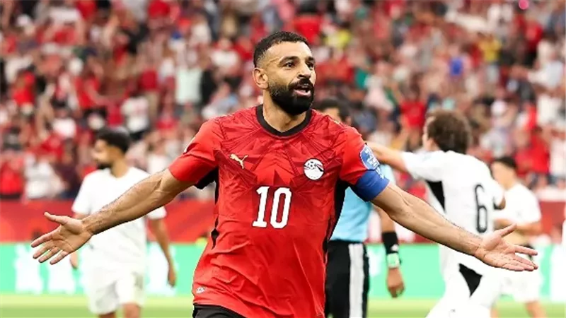 الاتحاد السعودي يدخل سباق التعاقد مع محمد صلاح