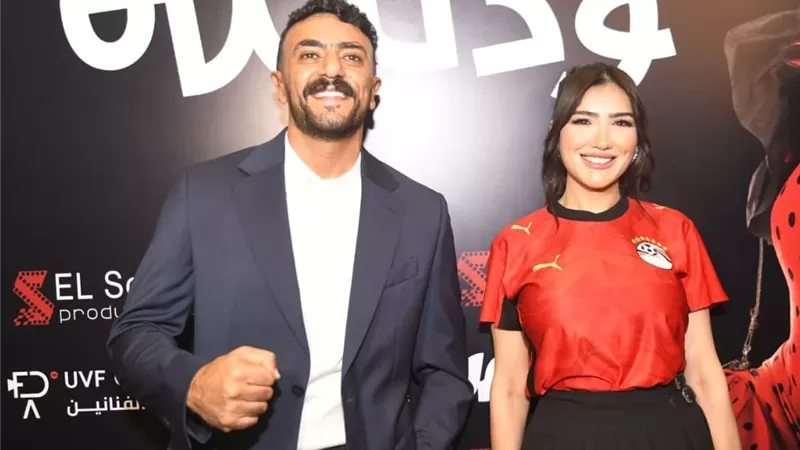 مي عمر تدعم منتخب مصر فى العرض الخاص لـ 