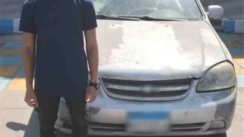 ضبط قائد ملاكى استعرض بسيارته وعرّض حياة المواطنين للخطر