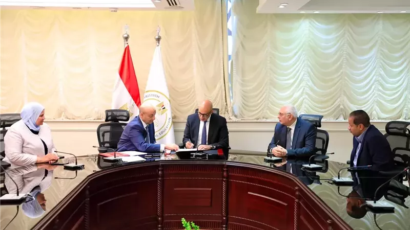 وزير التعليم يعتمد نتيجة الدبلومات الفنية 2026 بنسبة نجاح 68.69%