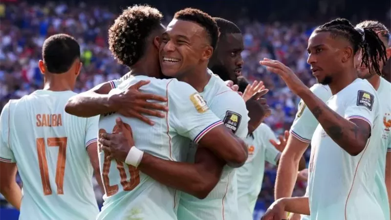 رجل مباراة فرنسا والمغرب في كأس العالم 2026