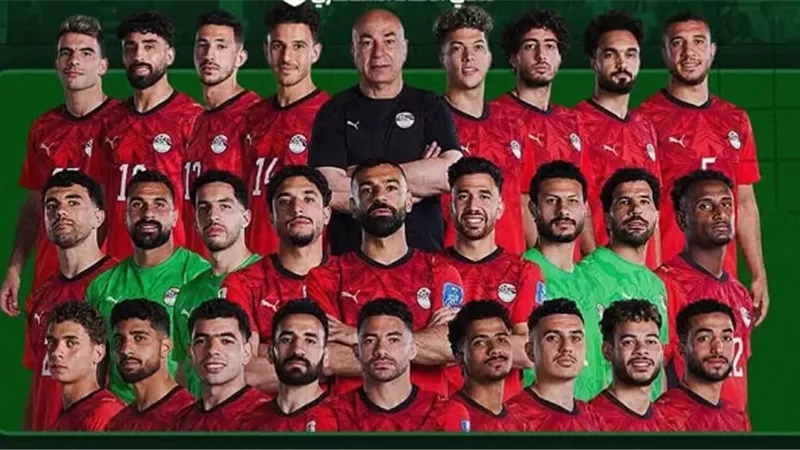يوفرون حافلات مجانية لاستقبال منتخب مصر بمطار العلمين
