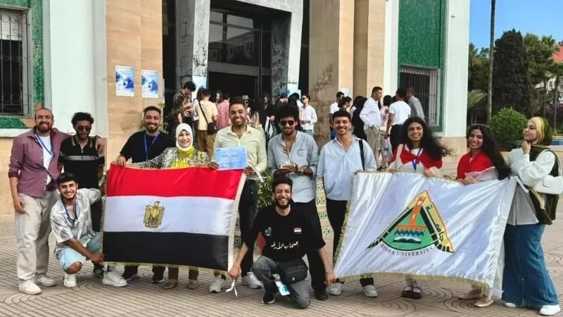 جامعة بنها تحصد جائزة لجنة التحكيم بمهرجان المسرح الجامعي الدولي