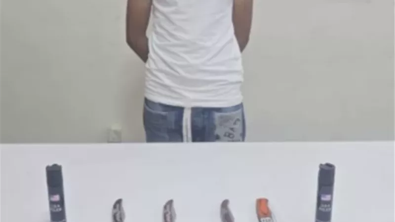 الأمن يضبط صاحب صفحة لترويج الأسلحة البيضاء بالجيزة