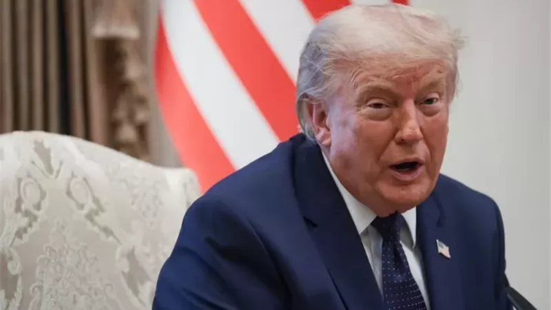 ترامب: أمريكا توافق على على مواصلة المحادثات مع إيران بناء على طلبها