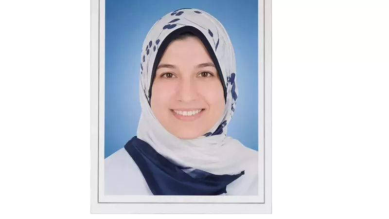 مبروك التخرج بتفوق
