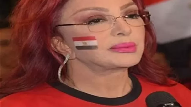 نبيلة عبيد بعد عودة منتخب مصر: رجالة بمعنى الكلمة شكرًا يا أبطال