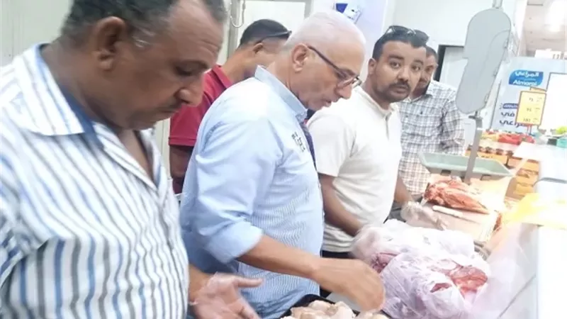 بيطري المنيا يضبط 463.5 كجم لحوم وتحرير 30 محضرًا