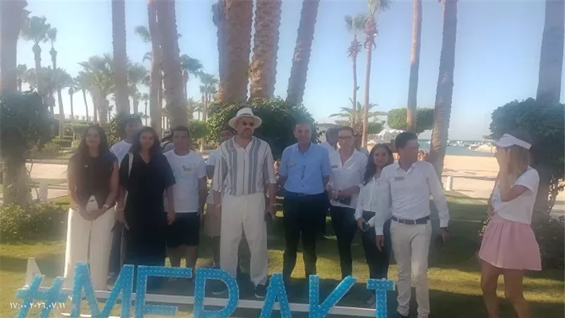 إنطلاق مبادرة إعادة تدوير البلاستيك وزراعة الأشجار فى الغردقة