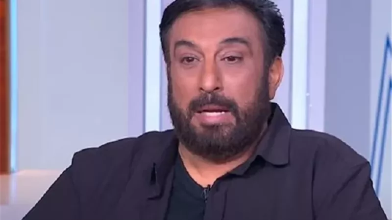 بعد غياب طويل.. حسام حسني يعود للغناء بألبوم جديد