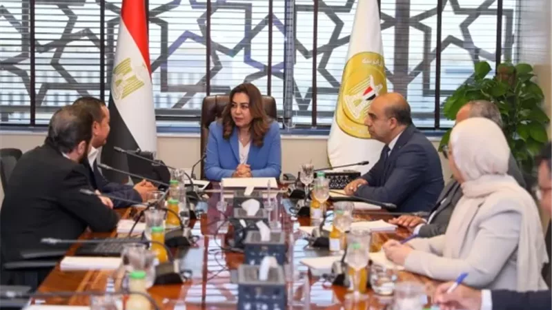 منال عوض : حوافز للمواطنين ضمن منظومة جمع الأدوية منتهية الصلاحية