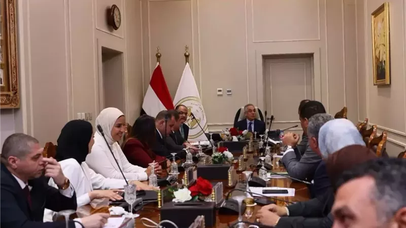 وزير العدل يلتقي عدداً من أعضاء مجلسي النواب والشيوخ