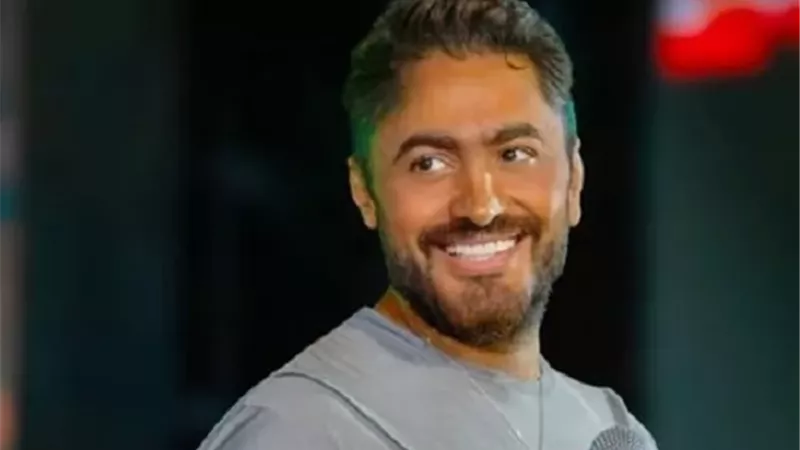 تامر حسني يختار 10أغاني لألبومه الجديد