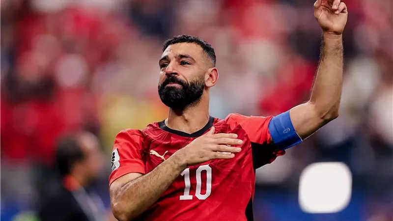 وفاة عمة محمد صلاح وتشييع جثمانها بمقابر الأسرة في نجريج بالغربية