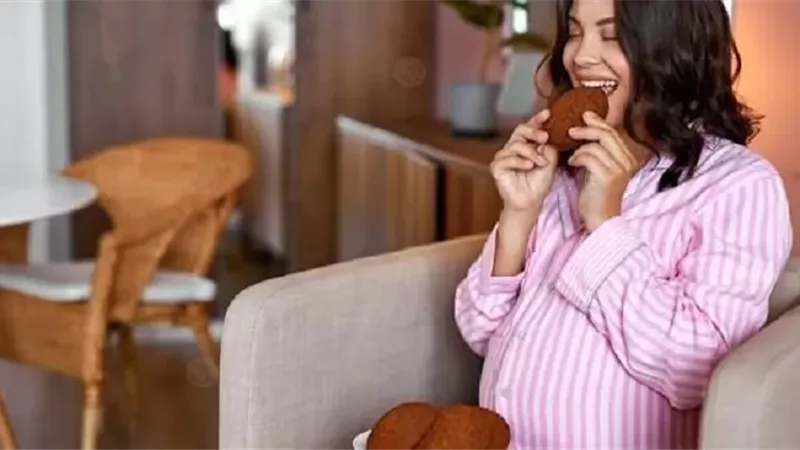 دراسة تدعو الحوامل إلى تقليل السكر لحماية الصحة النفسية لأطفالهن