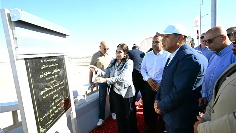رئيس الوزراء يفتتح كوبري C19 بالعلمين الجديدة