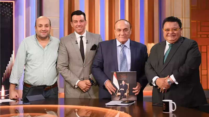 رواد وسائل التواصل يشيدون بحوار سمير فرج وخالد جلال في برنامج 