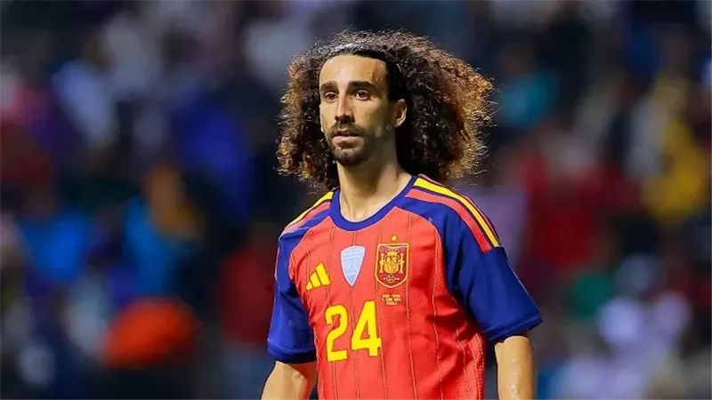 كوكوريا : إذا فزنا بكأس العالم سأرسم وجه لا فوينتى على جسدى
