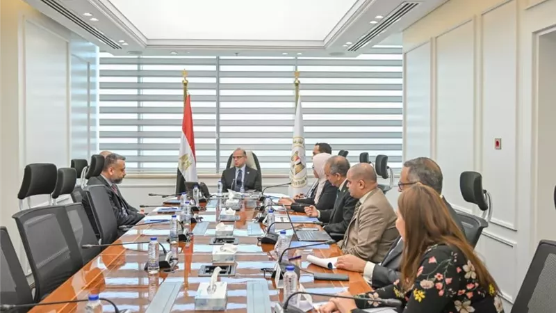 وزير الاستثمار يبحث مع شركة بروكتر آند جامبل خططها الاستثمارية