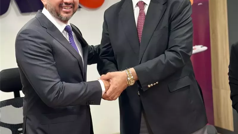 إيركايرو توقع اتفاقية مع شركتى 