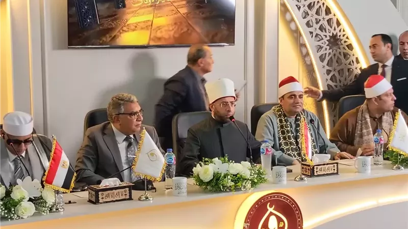 وزير الأوقاف من المنصورة: 
