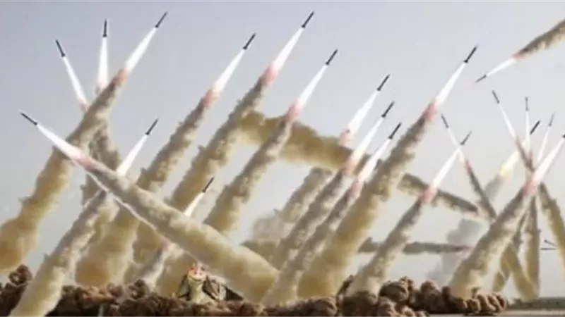 إعلام إسرائيلي: انفجارات في إيلات والعقبة بعد إطلاق مضادات جوية لاعتراض صواريخ إيرانية