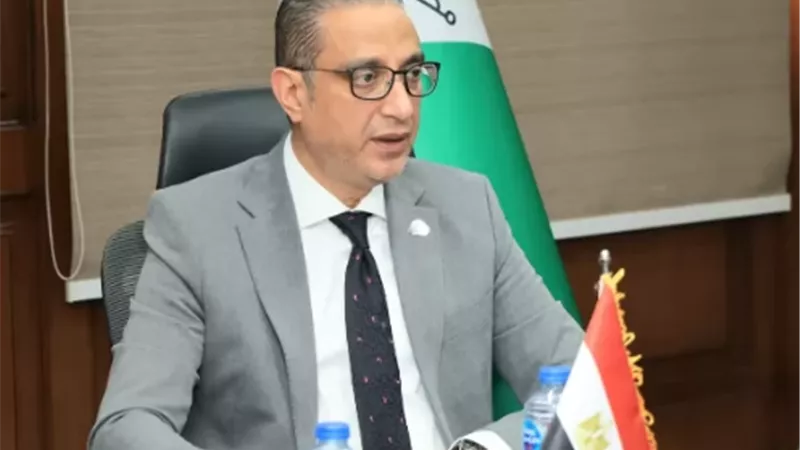 محافظ الجيزة يوجه بتكثيف الحملات لرصد مصادر التلوث