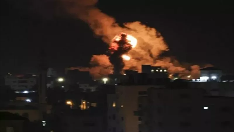 الحرس الثوري الإيراني يعلن شن هجوم على أهداف في سوريا