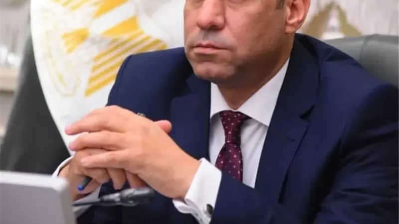 وزير العمل يعلن إجازة 23 يوليو للقطاع الخاص بأجر كامل
