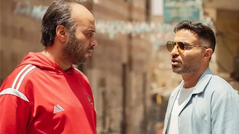 حاتم صلاح يشارك أحمد فهمي وأسماء جلال فيلم 
