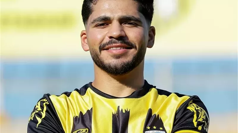 أول تعليق من 