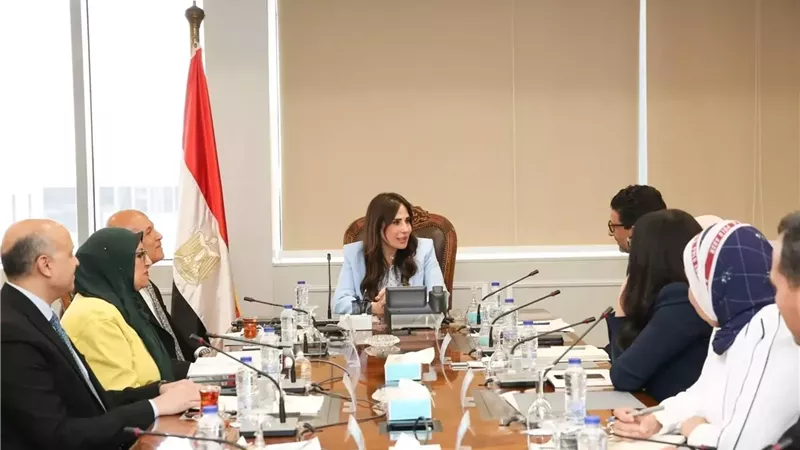 الدولة تتبنى استراتيجية متكاملة للتوسع في تحلية مياه البحر
