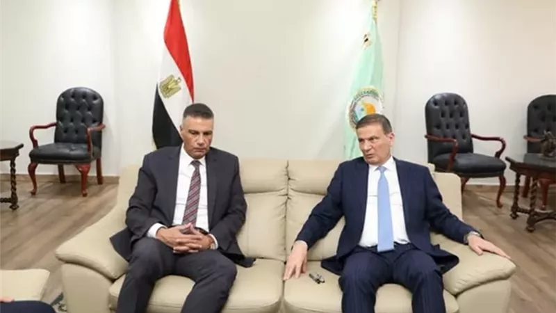 وزير الزراعة يبحث تطوير المزارع الإرشادية بجنوب سيناء