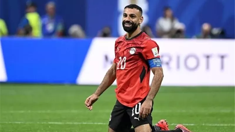 براتب 10 ملايين يورو سنويا.. صلاح يوافق على عرض بشكتاش